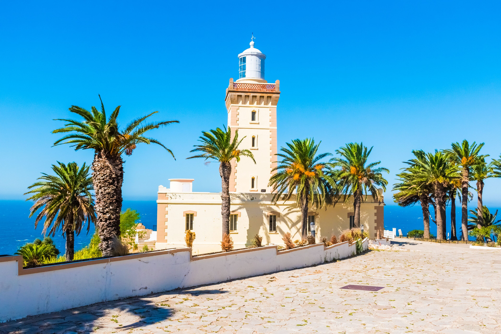 Vue sur la ville de Tanger et son port